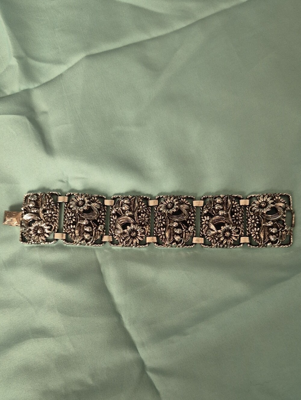 Sarah Coventry Silver-Tone Floral Panel Bracelet